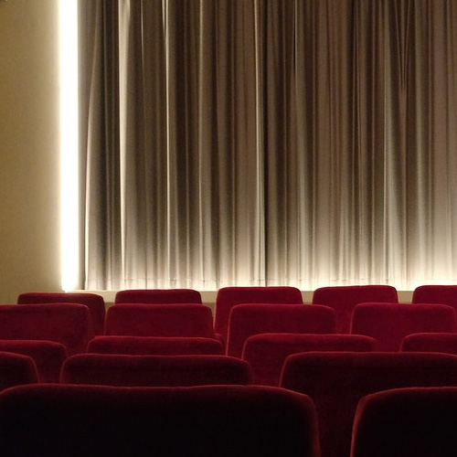 4. 映画を楽しみましょう!
