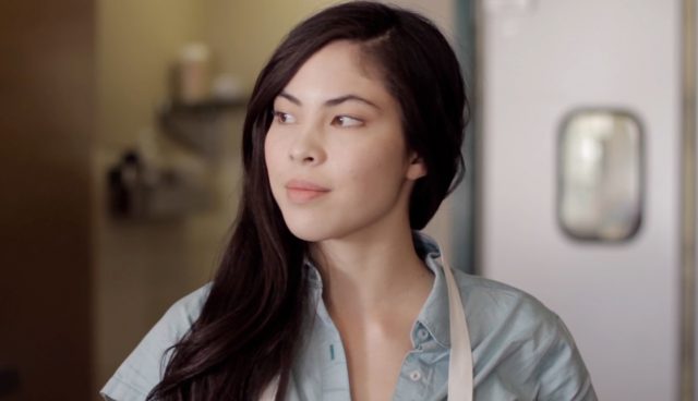 22時。渋谷の路上が映画館になる。本日からの上映作品は『Central Lo