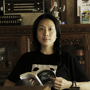タイ Tan Chui Mui